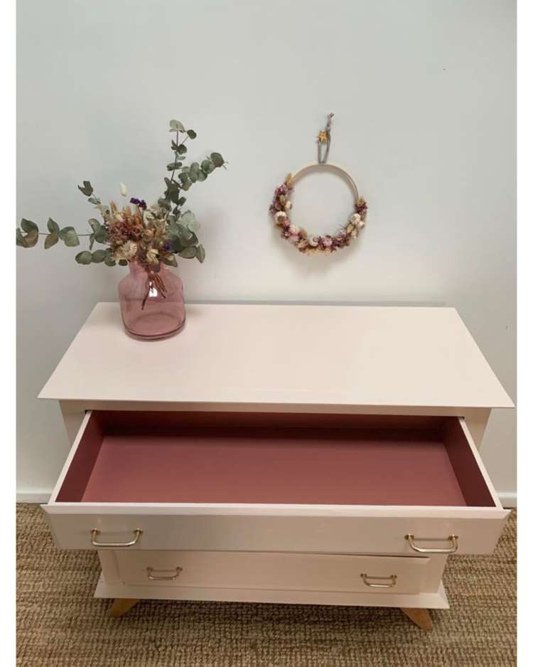 commode rose pale 1