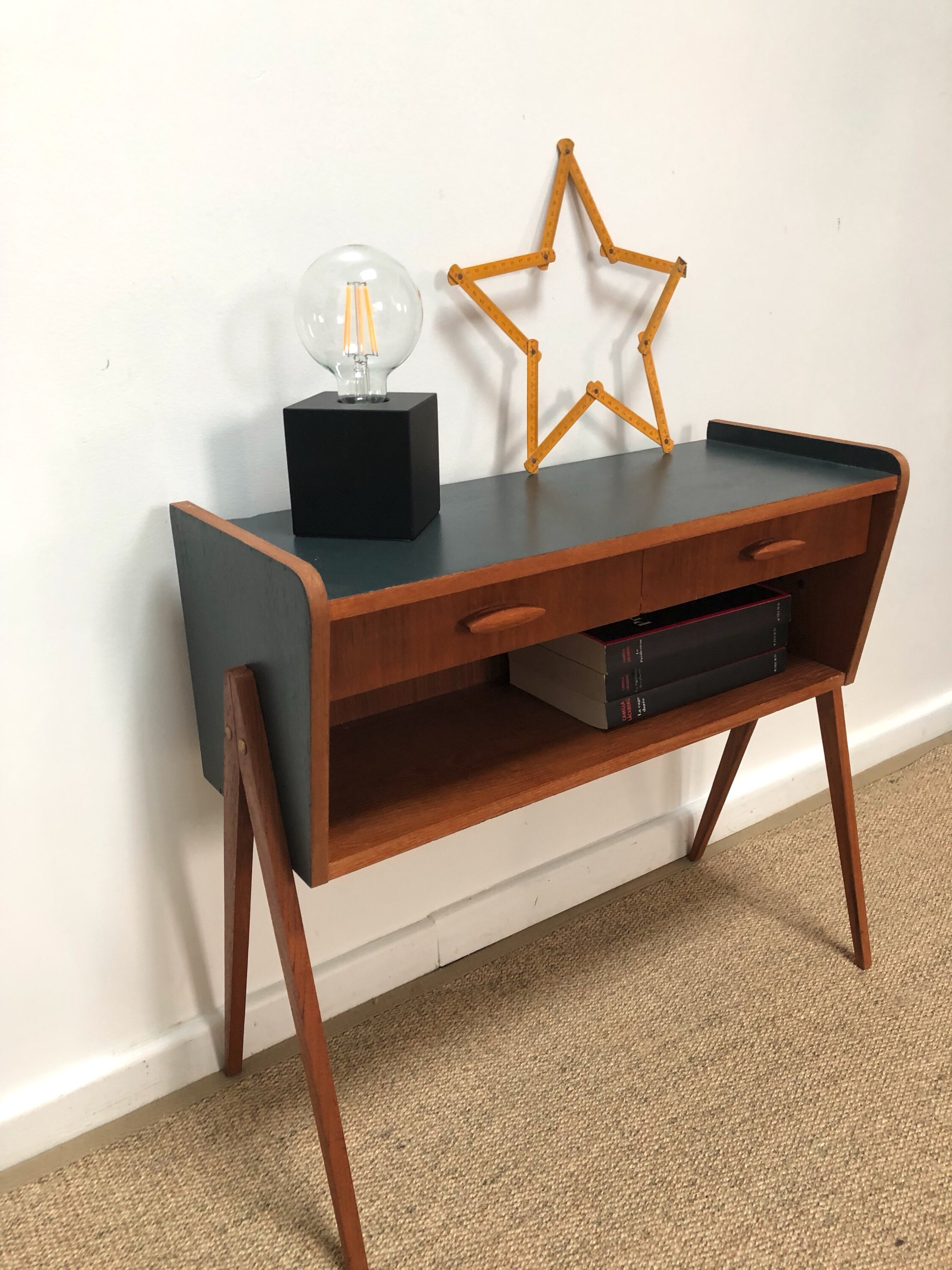 Petit meuble scandinave