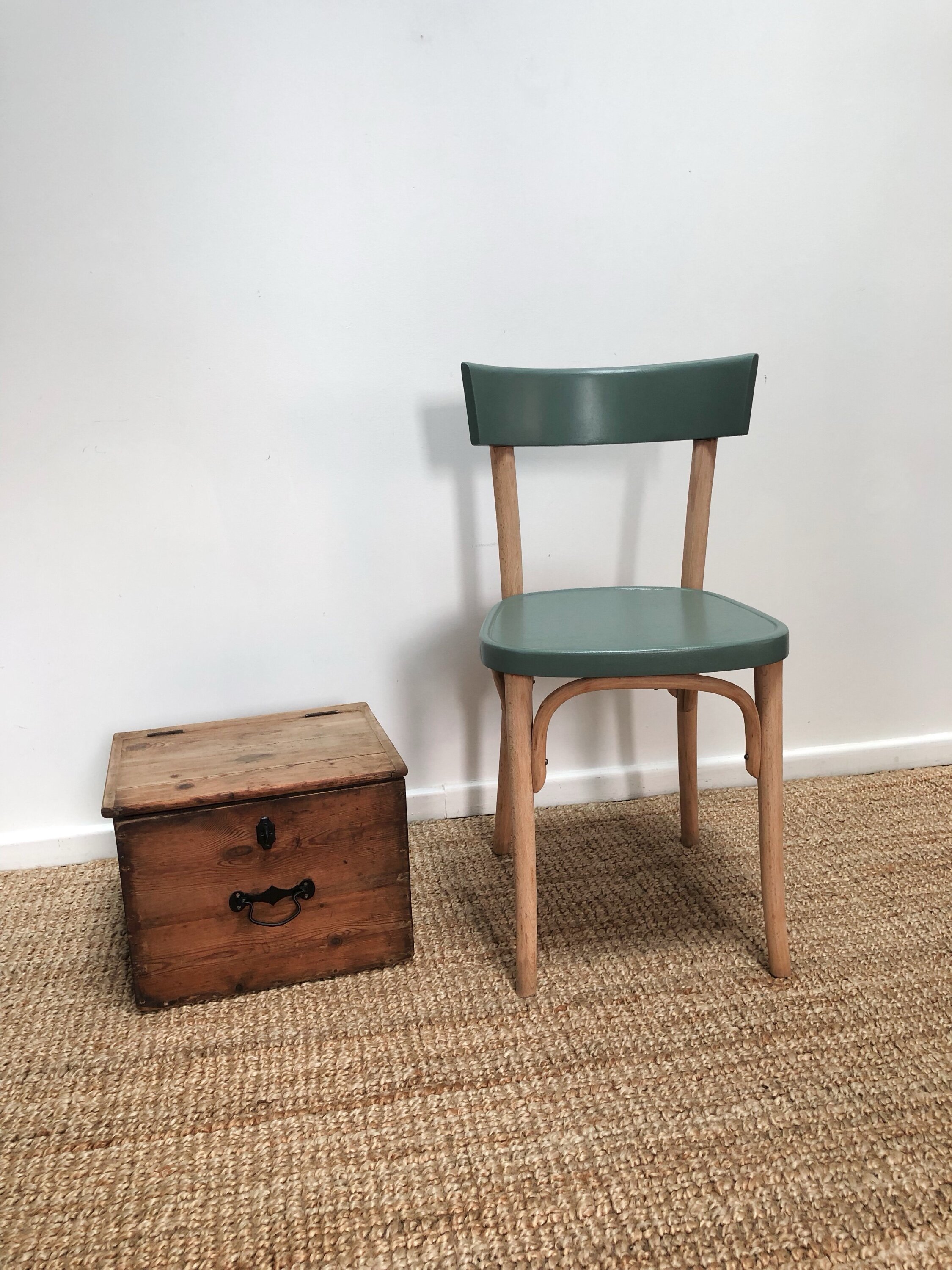 chaise baumann green smoke