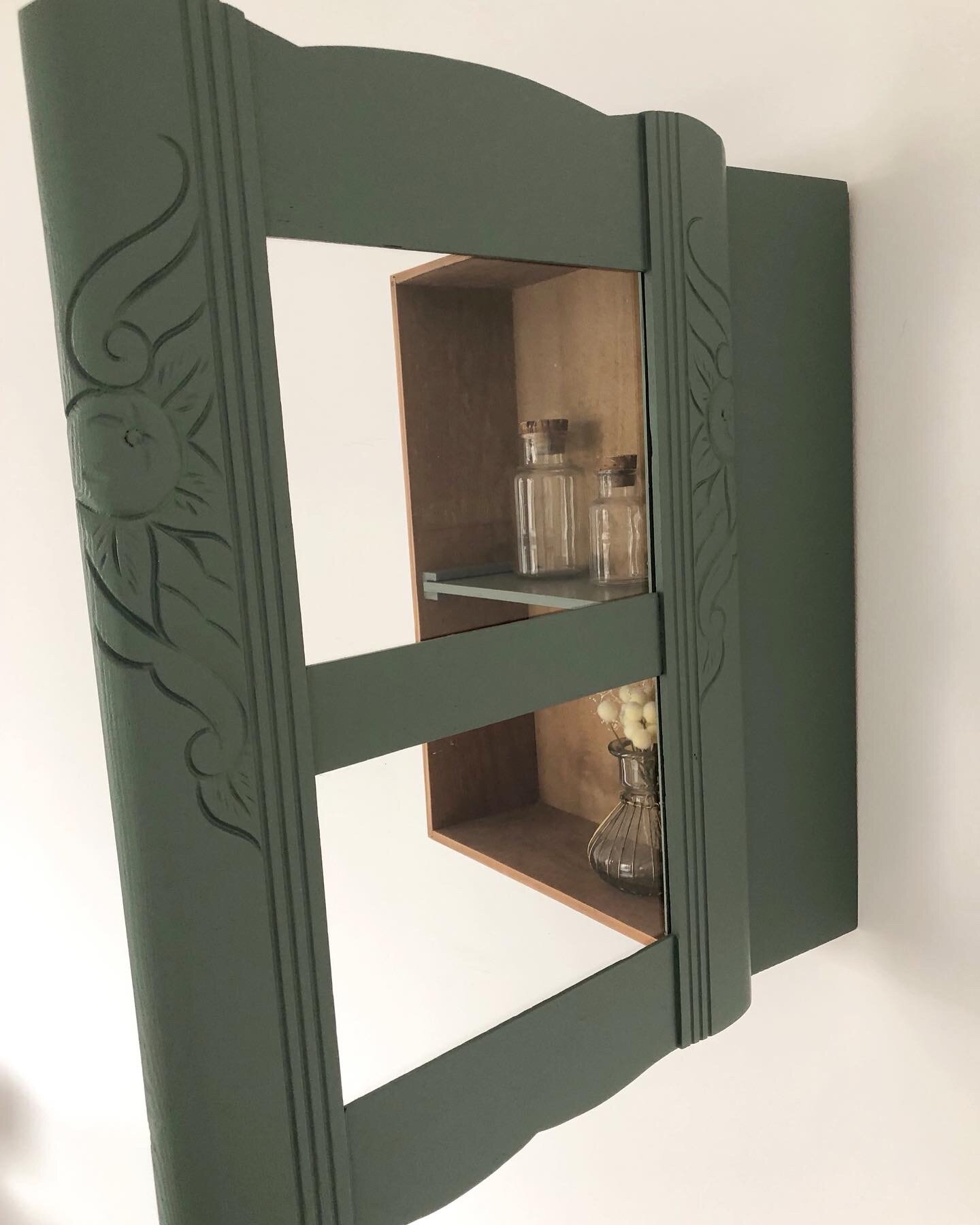 carillon green smoke