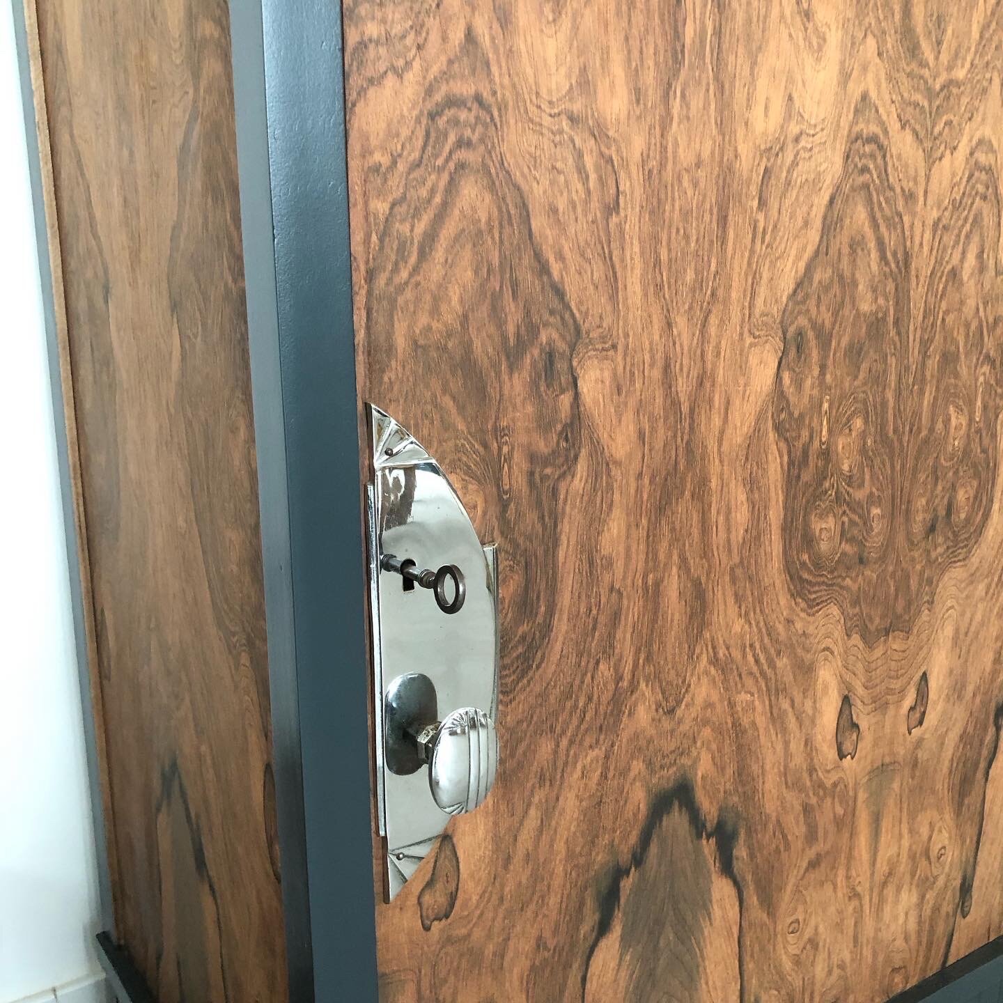 Meuble bar haut art déco 5