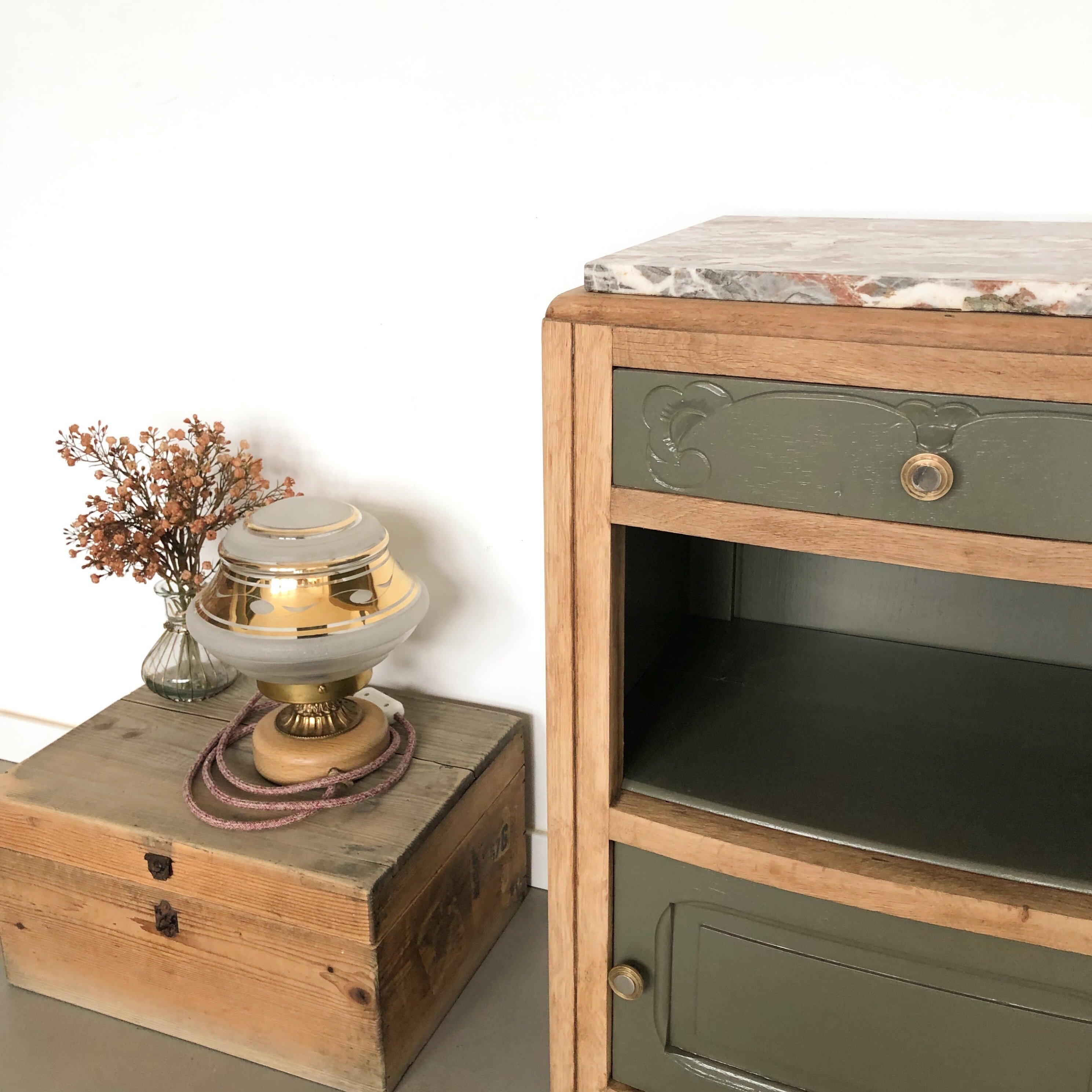 Chevet Kaki marbre rouge 4