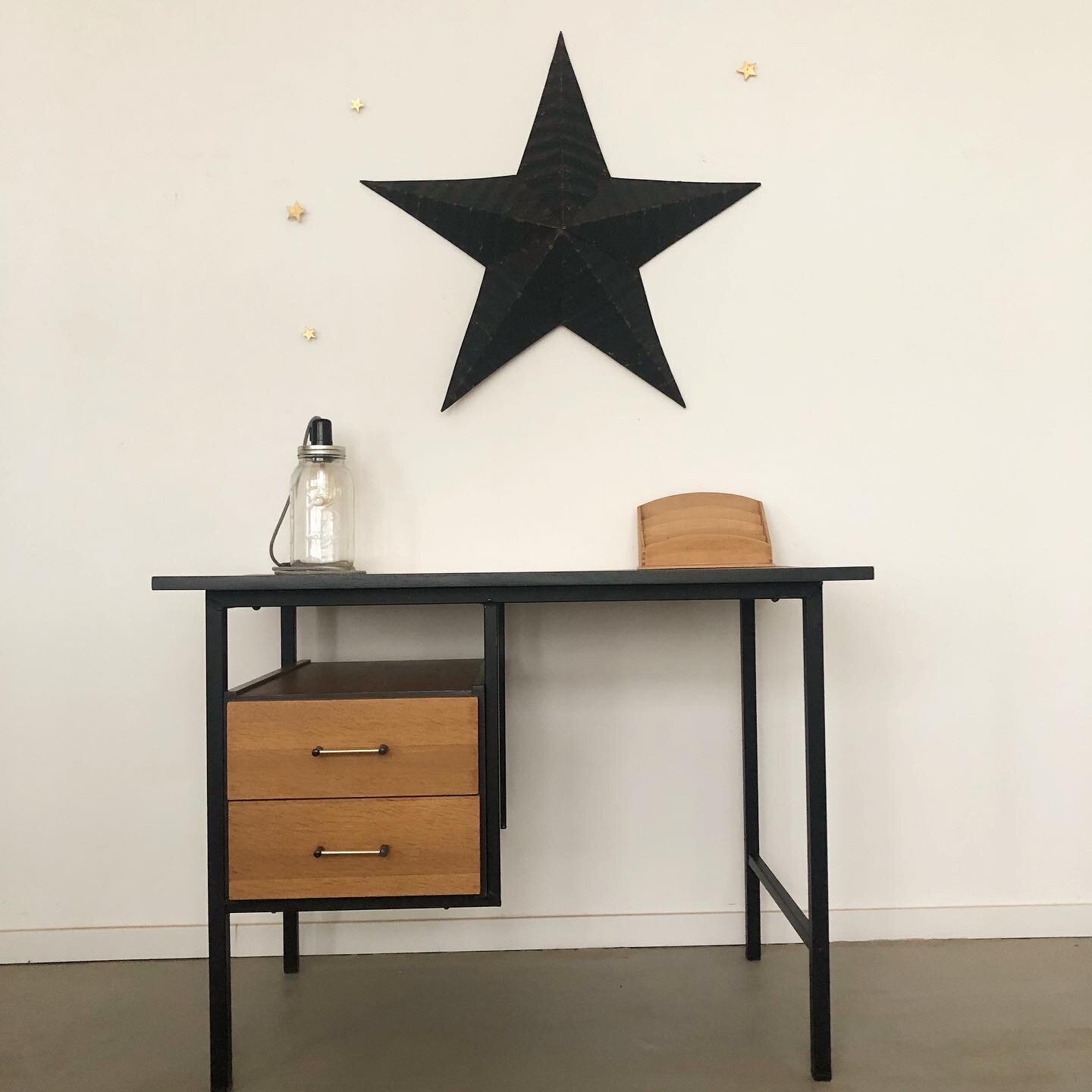 Bureau 2 tiroirs liseré noir