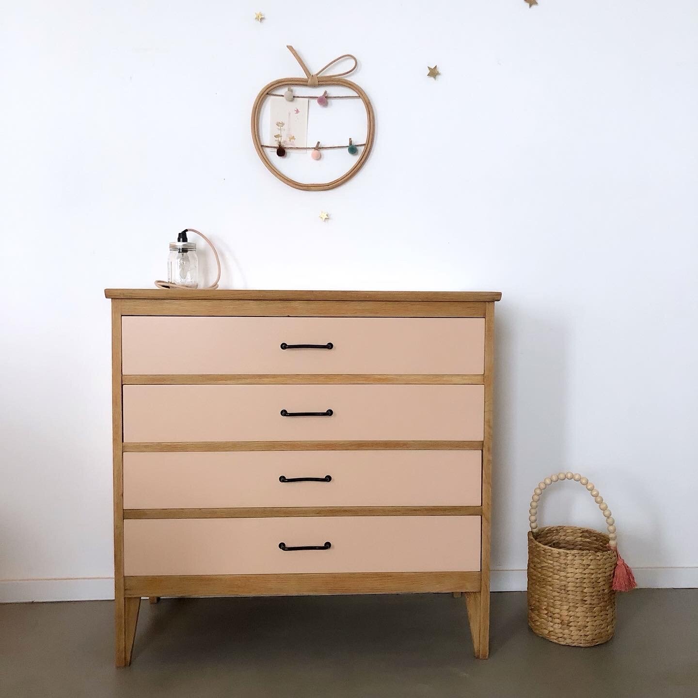 Commode la couleur du parfum 2