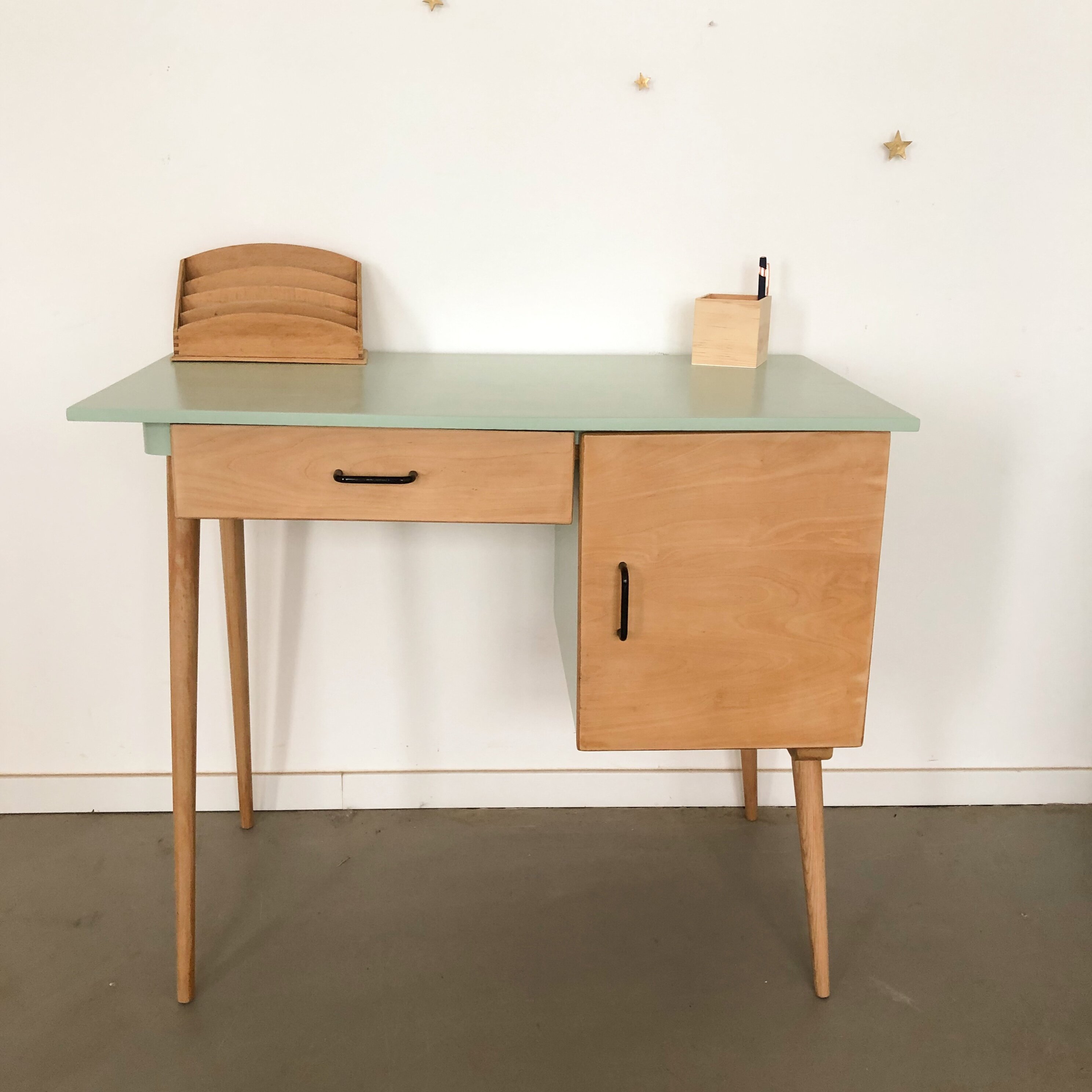 bureau pieds compas "Le parfum" 1