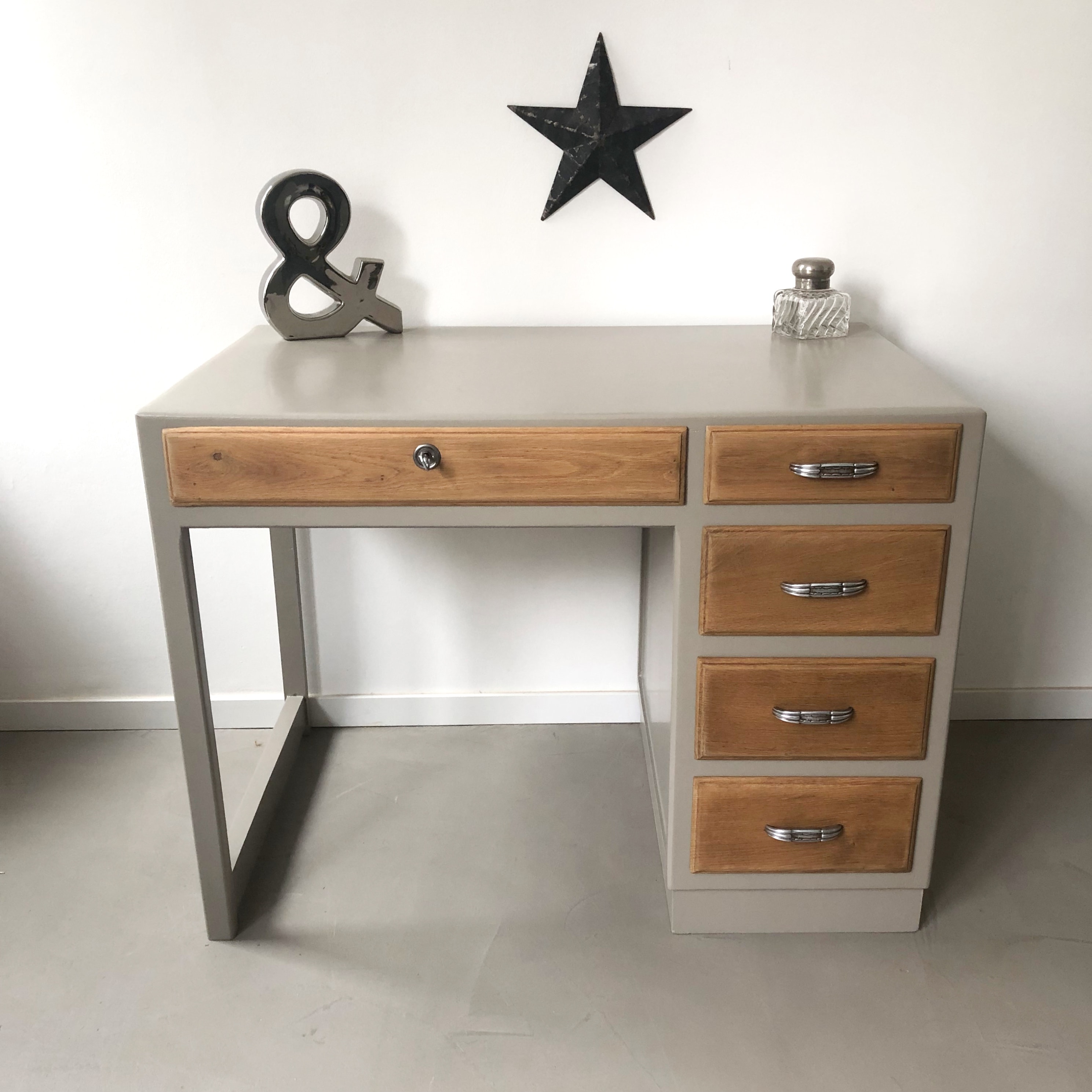 Bureau art déco taupe 1