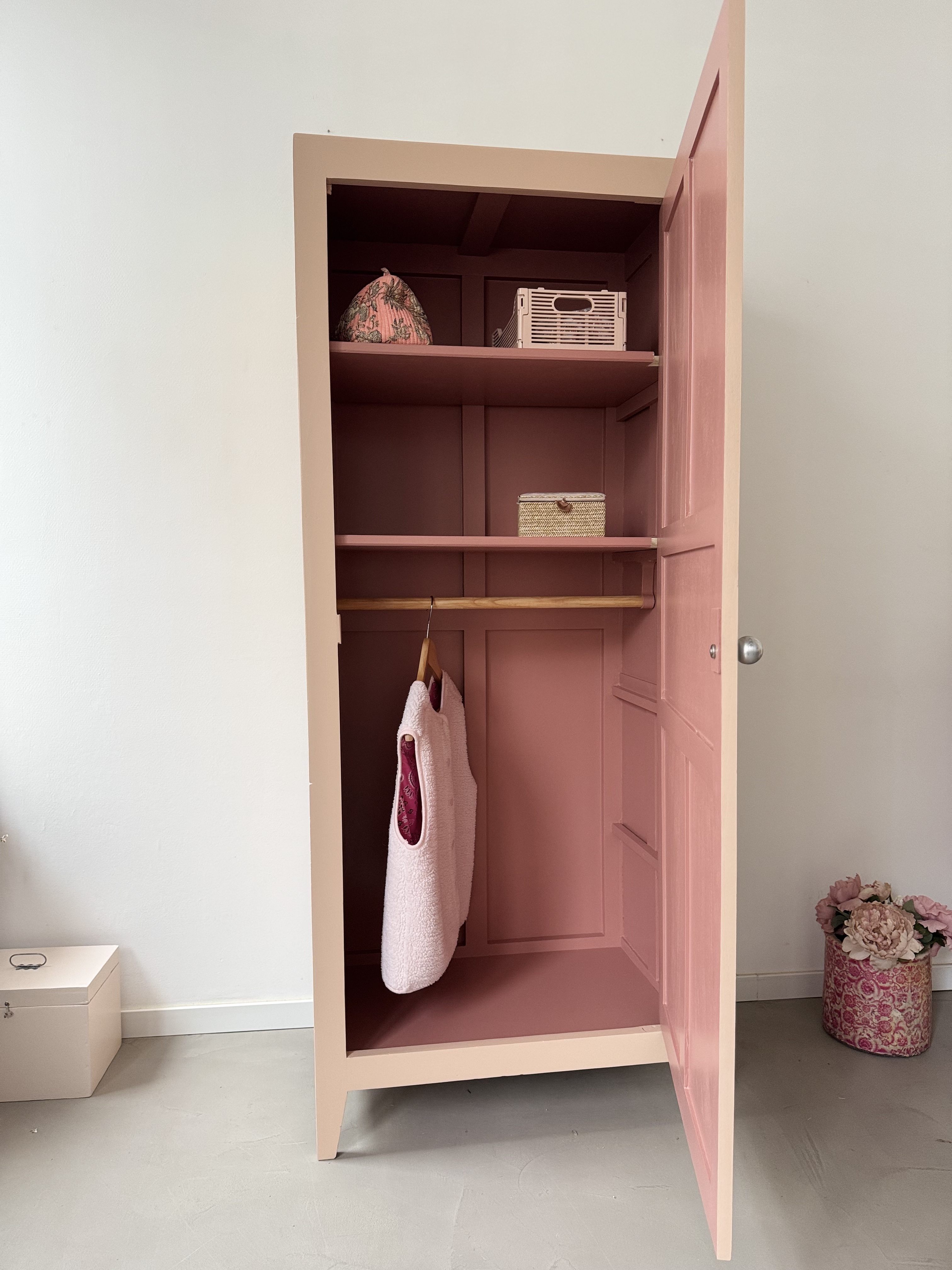 Armoire penderie la couleur du parfum 2